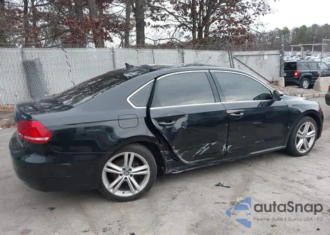 2014 Volkswagen Passat 2.0L Tdi Se from USA, damaged, VIN 1VWBN7A32EC057069